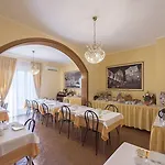 San Pietro Alojamento de Acomodação e Pequeno-almoço 3*